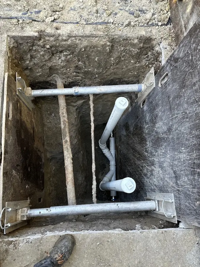 Experienced plumber completing Gas Line Repair work in Monticello